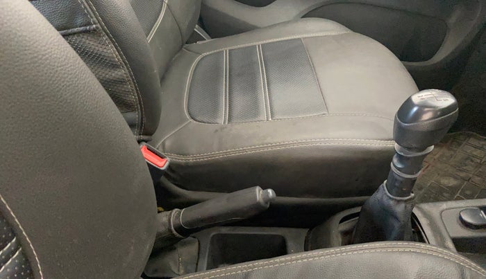 2017 Renault Kwid RXT 0.8, Petrol, Manual, 25,158 km, Gear Lever