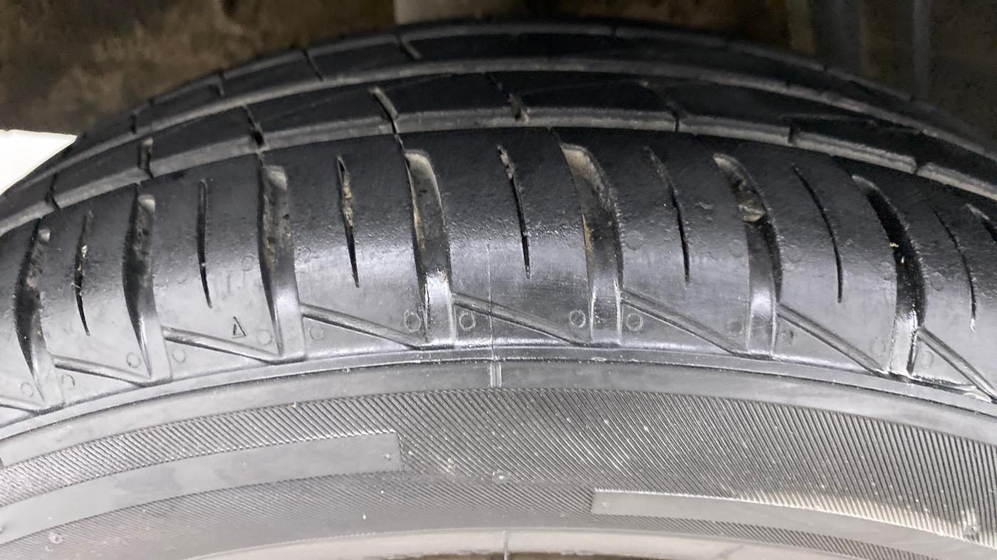 2019 Renault Kwid 1.0 CLIMBER OPT, Petrol, Manual, 24,427 km, Right Rear Tyre Tread
