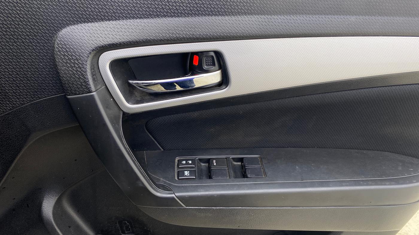 2020 Maruti Vitara Brezza ZXI AT SHVS, Petrol, Automatic, 99,527 km, Driver Side Door Panels Control