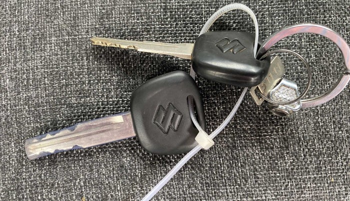 2018 Maruti Eeco 5 STR WITH A/C+HTR, Petrol, Manual, 15,054 km, Key Close Up