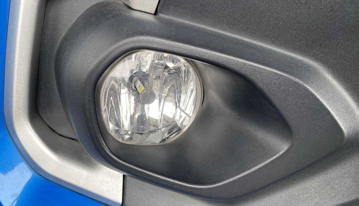 2020 Tata NEXON XZ PLUS PETROL, Petrol, Manual, 55,871 km, Right fog light - Not working