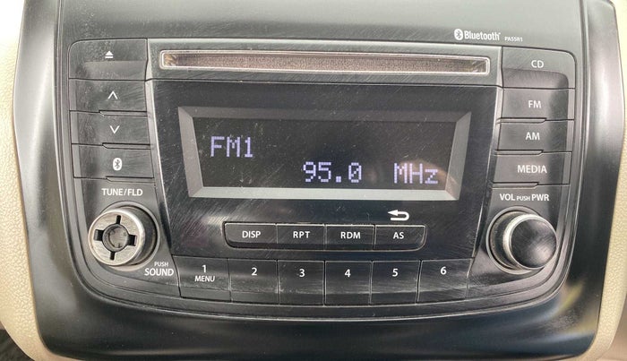 2018 Maruti Dzire VDI, Diesel, Manual, 57,457 km, Infotainment system - Button has minor damage