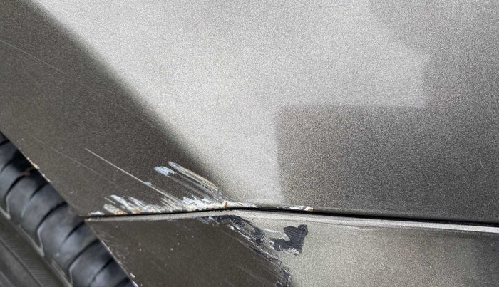 2018 Maruti Dzire VDI, Diesel, Manual, 57,457 km, Right fender - Minor scratches