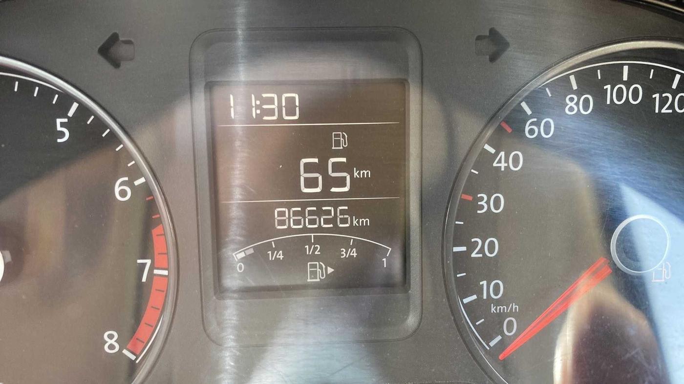 2017 Volkswagen Polo HIGHLINE1.2L, CNG, Manual, 86,965 km, Odometer Image