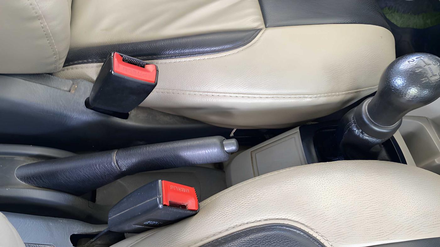 2017 Maruti Alto K10 LXI CNG (AIRBAG), CNG, Manual, 38,869 km, Gear Lever