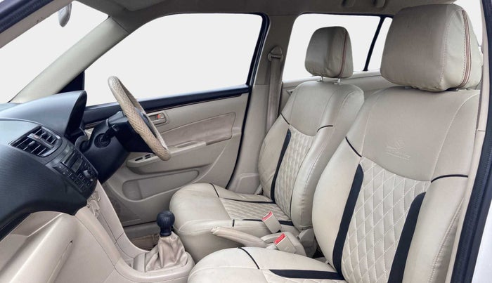 2016 Maruti Swift Dzire LXI, CNG, Manual, 1,18,334 km, Right Side Front Door Cabin