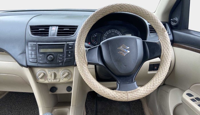 2016 Maruti Swift Dzire LXI, CNG, Manual, 1,18,334 km, Steering Wheel Close Up