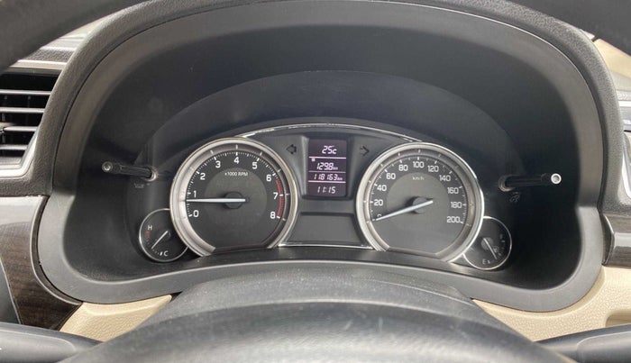 2014 Maruti Ciaz ZXI, Petrol, Manual, 1,18,295 km, Odometer Image