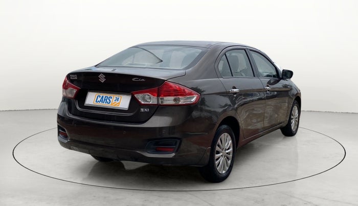 2014 Maruti Ciaz ZXI, Petrol, Manual, 1,18,295 km, Right Back Diagonal