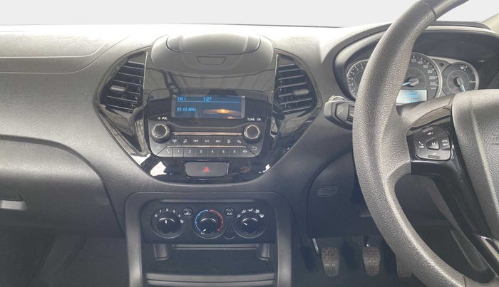 2020 Ford New Figo TITANIUM 1.2 PETROL MT, Petrol, Manual, 17,098 km, Air Conditioner