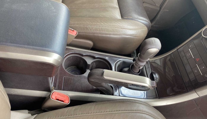 2013 Mahindra XUV500 W8, Diesel, Manual, 56,315 km, Gear Lever