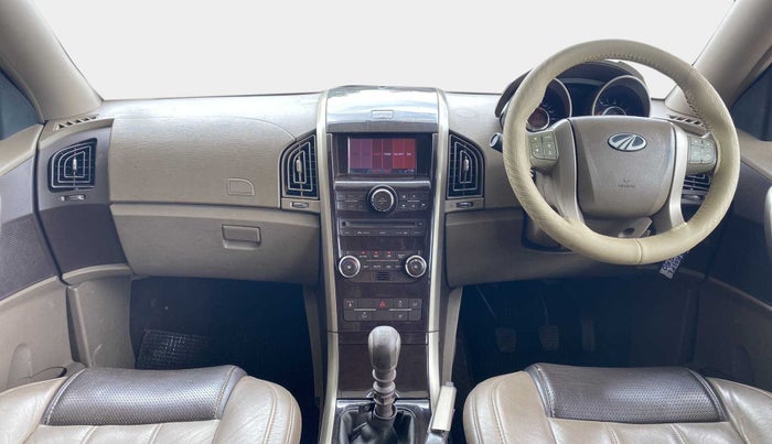 2013 Mahindra XUV500 W8, Diesel, Manual, 56,315 km, Dashboard