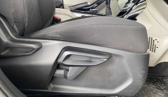 2020 Tata NEXON XZ PLUS PETROL, Petrol, Manual, 67,467 km, Driver Side Adjustment Panel