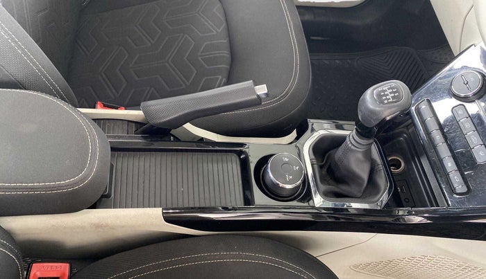2020 Tata NEXON XZ PLUS PETROL, Petrol, Manual, 67,467 km, Gear Lever