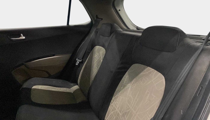 2017 Hyundai Grand i10 SPORTZ U2 1.2 CRDI, Diesel, Manual, 67,252 km, Right Side Rear Door Cabin