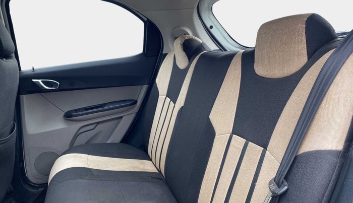 2018 Tata Tiago XZA PETROL, Petrol, Automatic, 29,515 km, Right Side Rear Door Cabin