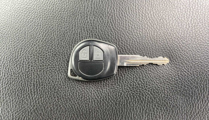 2013 Maruti Swift ZXI, Petrol, Manual, 57,770 km, Key Close Up