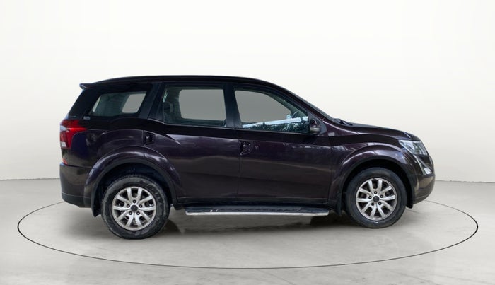 2018 Mahindra XUV500 W9, Diesel, Manual, 57,798 km, Right Side View