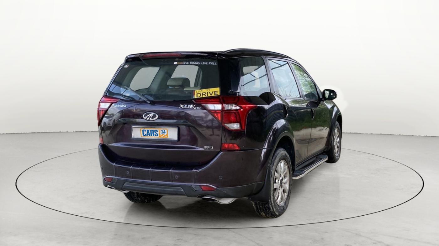 2018 Mahindra XUV500 W9, Diesel, Manual, 57,798 km, Right Back Diagonal
