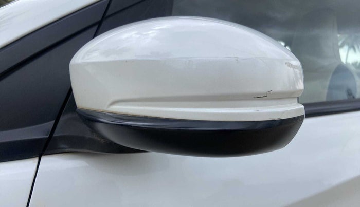 2016 Honda Amaze 1.2L I-VTEC S, Petrol, Manual, 66,851 km, Left rear-view mirror - Mirror motor not working