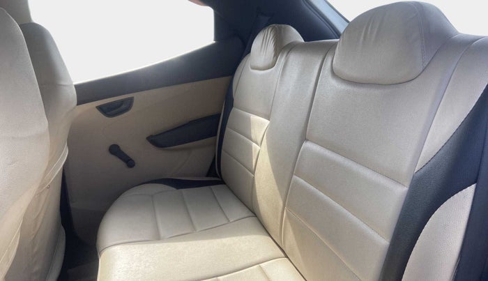 2016 Hyundai Eon ERA +, Petrol, Manual, 15,756 km, Right Side Rear Door Cabin