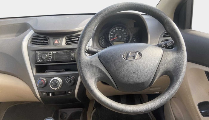 2016 Hyundai Eon ERA +, Petrol, Manual, 15,756 km, Steering Wheel Close Up