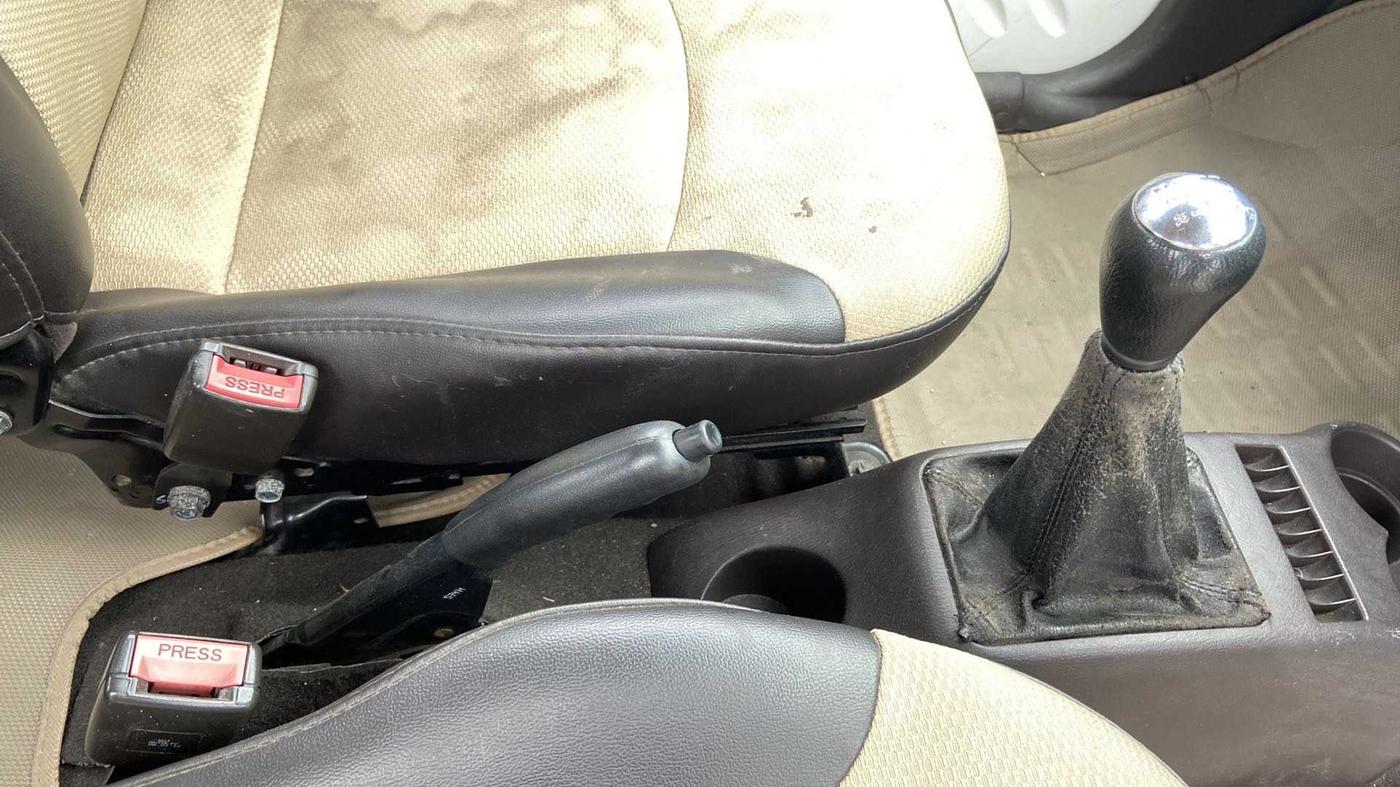 2012 Hyundai Santro Xing GL PLUS, Petrol, Manual, 71,108 km, Gear Lever