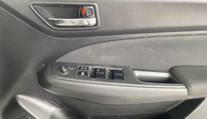 2021 Maruti Swift VXI, Petrol, Manual, 39,846 km, Driver Side Door Panels Control