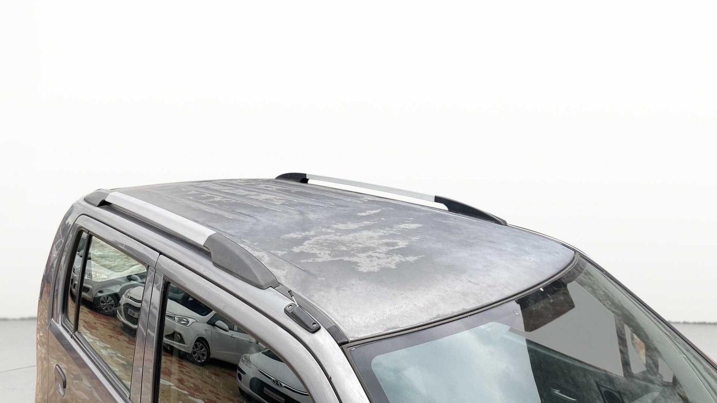 2011 Maruti Wagon R 1.0 LXI, Petrol, Manual, 25,090 km, Roof