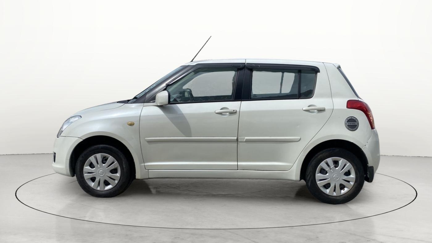 2010 Maruti Swift VDI, Diesel, Manual, 1,24,666 km, Left Side