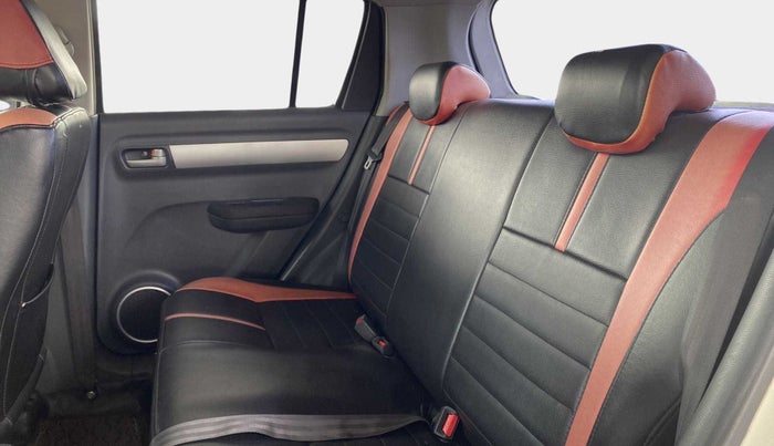 2010 Maruti Swift VDI, Diesel, Manual, 1,24,666 km, Right Side Rear Door Cabin