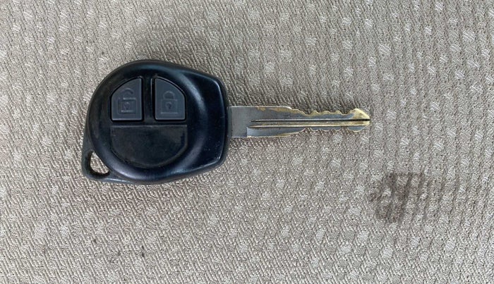 2012 Maruti Swift Dzire VDI, Diesel, Manual, 69,942 km, Key Close Up