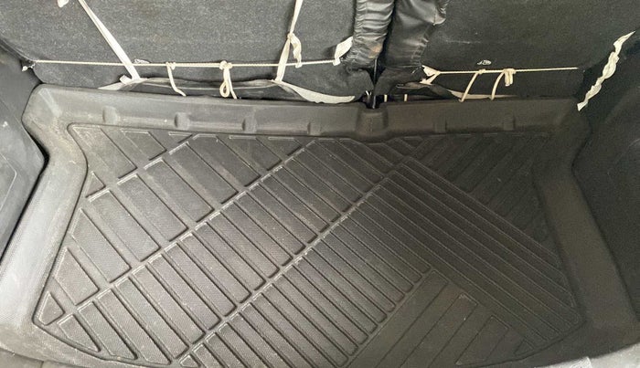 2020 Maruti IGNIS ZETA 1.2, Petrol, Manual, 31,712 km, Boot Inside