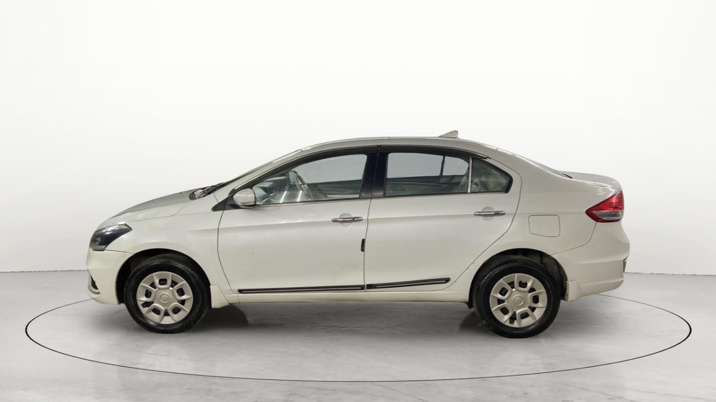 2018 Maruti Ciaz DELTA 1.5 SHVS MT PETROL, Petrol, Manual, 69,039 km, Left Side