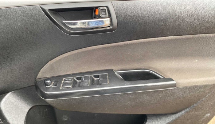 2017 Maruti Swift VXI, Petrol, Manual, 79,096 km, Driver Side Door Panels Control