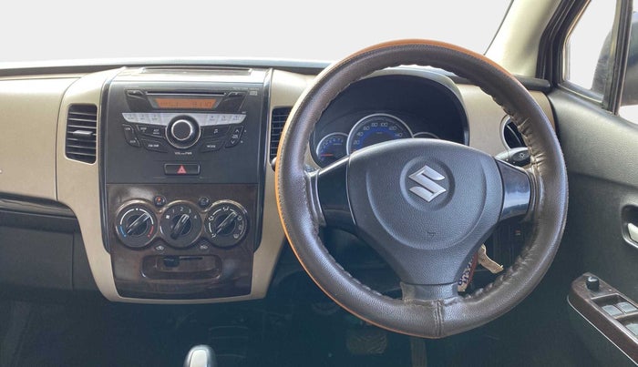 2018 Maruti Wagon R 1.0 VXI AMT, Petrol, Automatic, 33,046 km, Steering Wheel Close Up