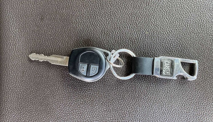 2018 Maruti Wagon R 1.0 VXI AMT, Petrol, Automatic, 33,046 km, Key Close Up