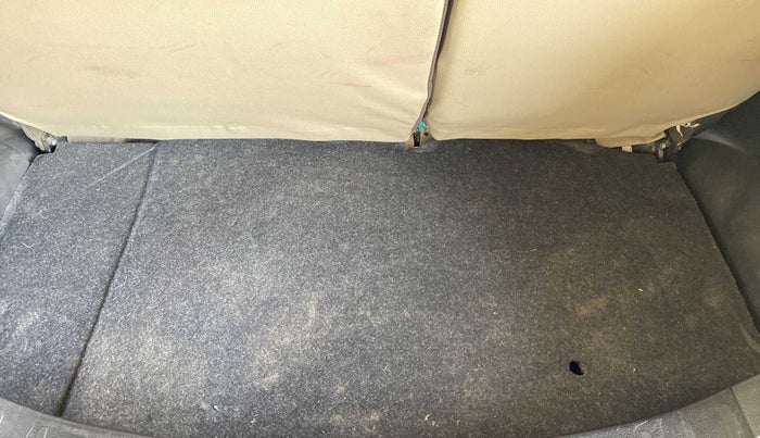 2018 Maruti Wagon R 1.0 VXI AMT, Petrol, Automatic, 33,046 km, Boot Inside