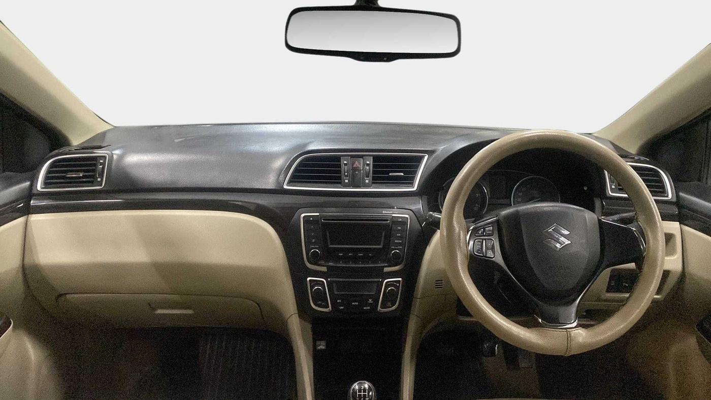 2017 Maruti Ciaz ZDI SHVS, Diesel, Manual, 1,22,023 km, Dashboard