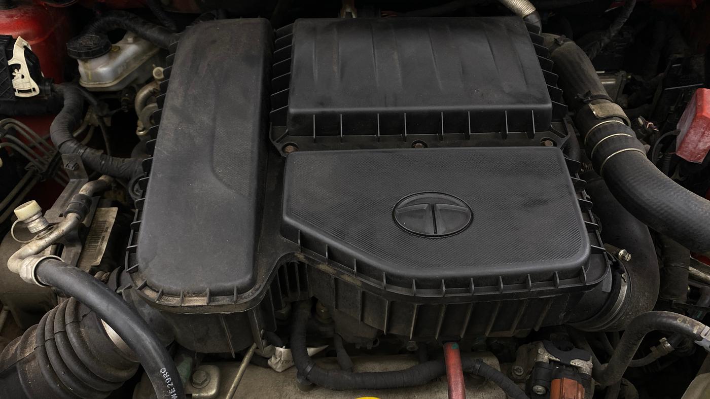 2022 Tata NEXON XZA PLUS DIESEL, Diesel, Automatic, 62,443 km, Engine View