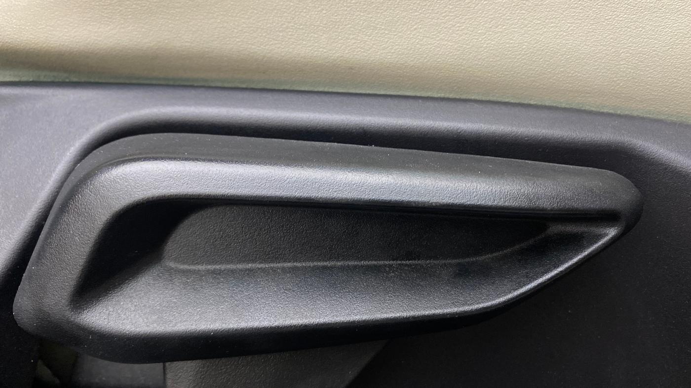 2022 Tata NEXON XZA PLUS DIESEL, Diesel, Automatic, 62,443 km, Driver Side Adjustment Panel