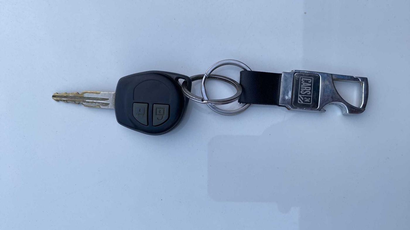 2016 Maruti Alto 800 VXI, Petrol, Manual, 54,639 km, Key Close Up