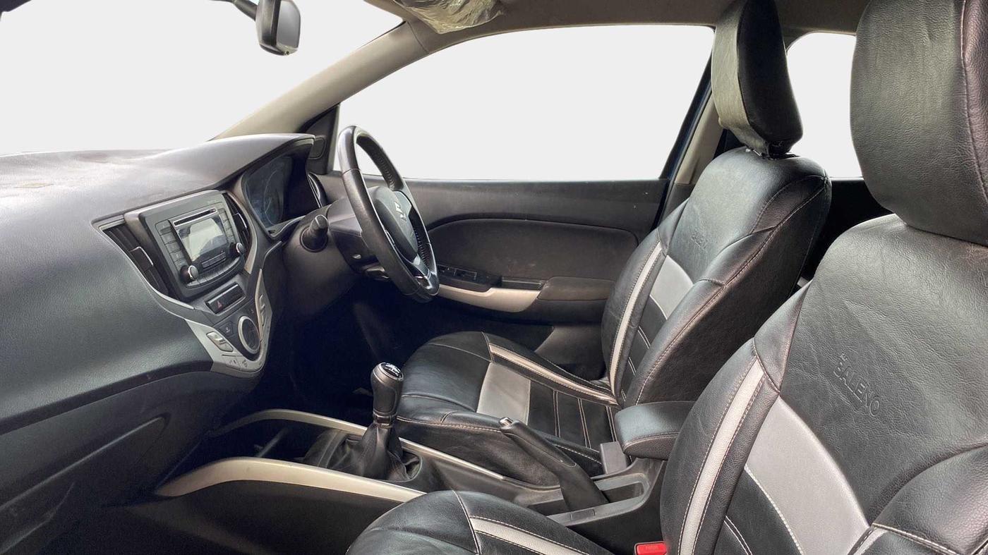 2018 Maruti Baleno ZETA DIESEL 1.3, Diesel, Manual, 63,702 km, Right Side Front Door Cabin