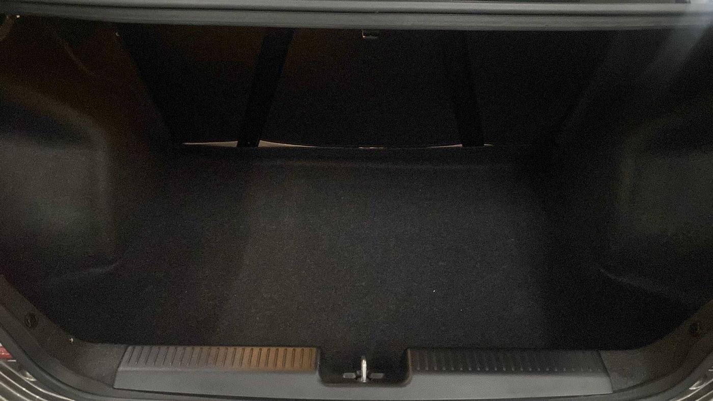 2022 Maruti Dzire VXI AMT, Petrol, Automatic, 1,038 km, Boot Inside