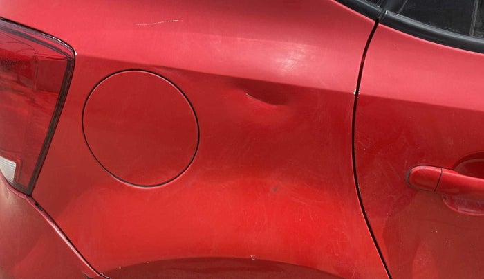 2011 Volkswagen Polo HIGHLINE1.2L, Petrol, Manual, 50,053 km, Right quarter panel - Slightly dented
