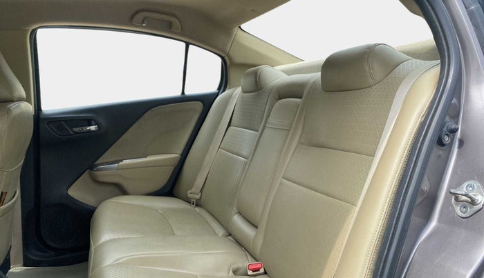 2016 Honda City 1.5L I-VTEC V MT, Petrol, Manual, 69,236 km, Right Side Rear Door Cabin