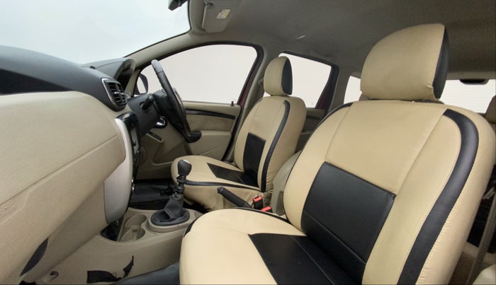 2015 Nissan Terrano XV D THP 110 PS, Diesel, Manual, 97,150 km, Right Side Front Door Cabin