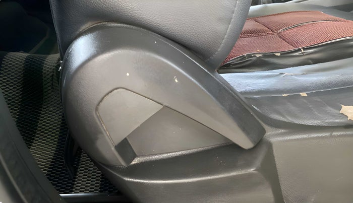 2018 Ford FREESTYLE AMBIENTE 1.5 DIESEL, Diesel, Manual, 90,109 km, Driver Side Adjustment Panel