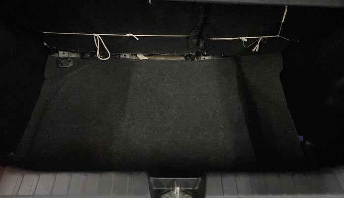 2019 Maruti Baleno ZETA PETROL 1.2, Petrol, Manual, 37,849 km, Boot Inside