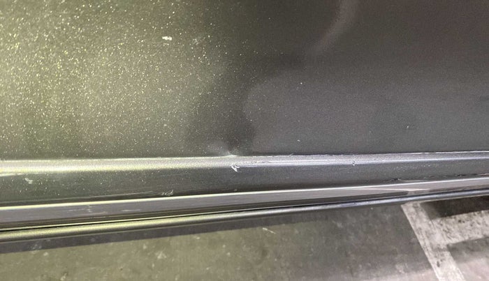 2019 Maruti Baleno ZETA PETROL 1.2, Petrol, Manual, 37,849 km, Driver-side door - Slightly dented